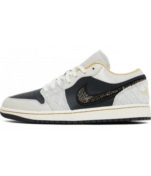 Nike Air Jordan 1 Low SE Beaded