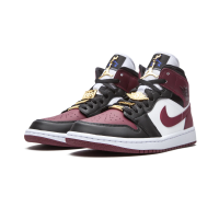 Nike Air Jordan 1 Mid Se Dark Beetroot
