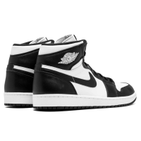 Nike Air Jordan 1 Retro Black & White зимние