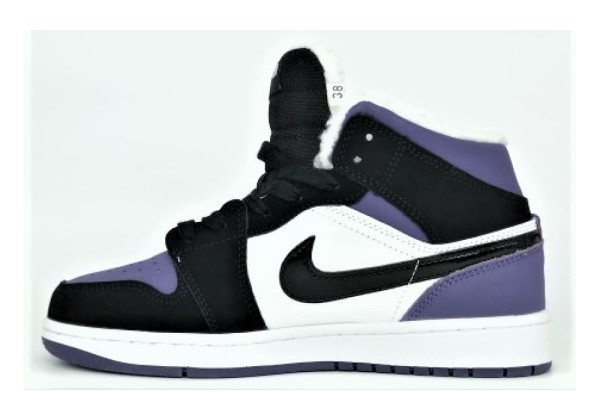 Зимние кроссовки Nike Air Jordan 1 Mid черные с фиолетовым