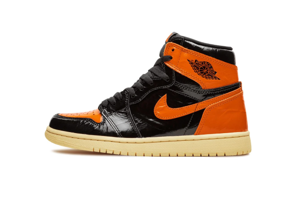 Кроссовки Nike Air Jordan 1 Retro High OG Lard черные с оранжевым