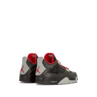 Кроссовки Nike Air Jordan 4 Retro черные с красными шнурками