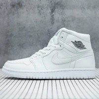 Nike Air Jordan 1 Mid Triple White белые
