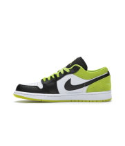 Кроссовки Nike Air Jordan 1 Low черно-белые с салатовым