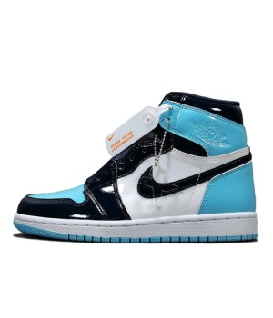 Nike Air Jordan 1 Retro UNC