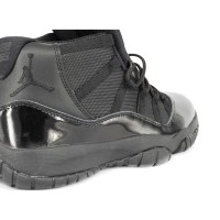 Nike Air Jordan 11 Retro черные